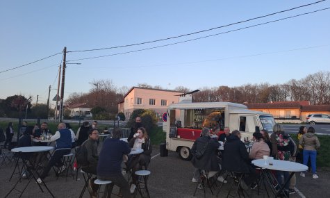 Bienvenue au bar à vin ambulant