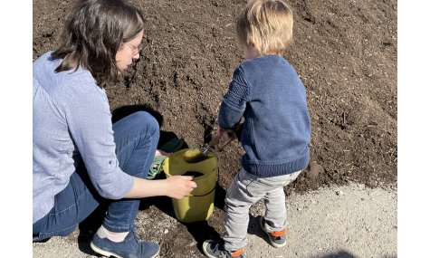 Succès pour la distribution de compost et de broyat
